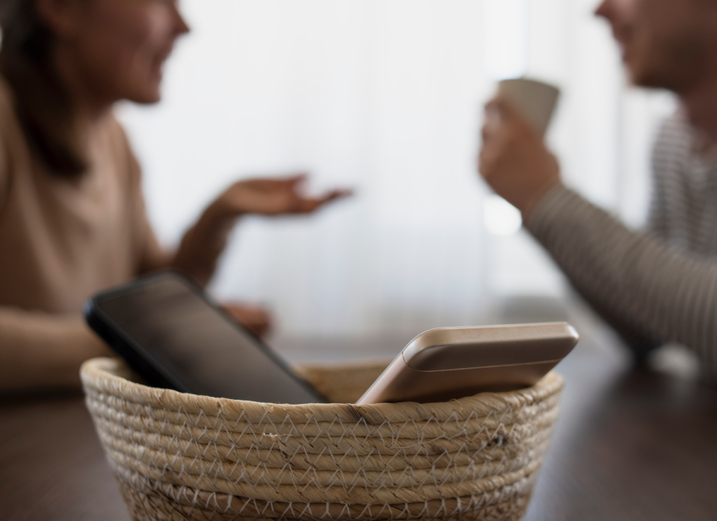 Digital Detox: How Taking Breaks from Social Media Can Improve Mental Health